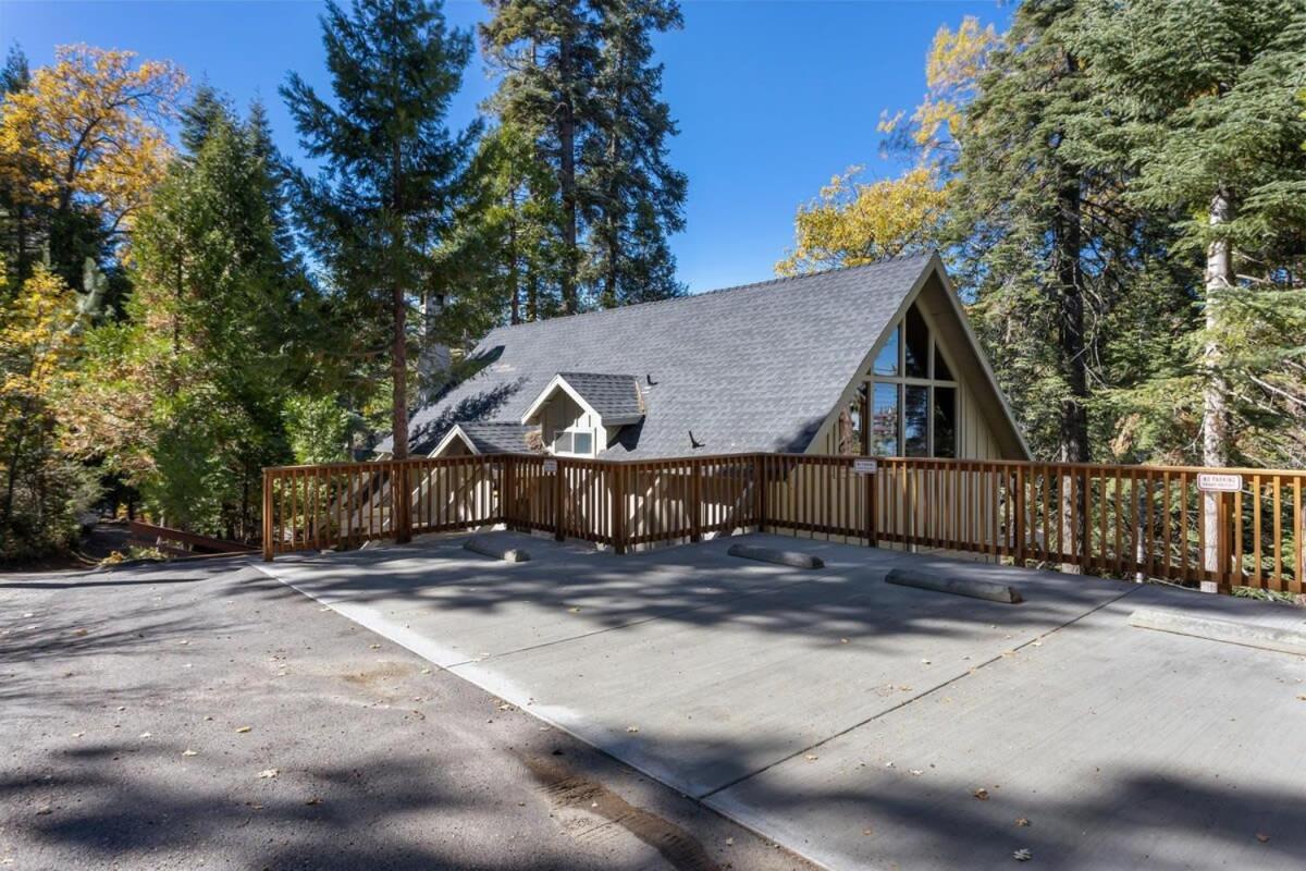 Snowflower Cabin Modern Luxe, 2 Level, 1500 Sqft, Ac, View, Dogs, Walk To Village ليك أروهيد المظهر الخارجي الصورة